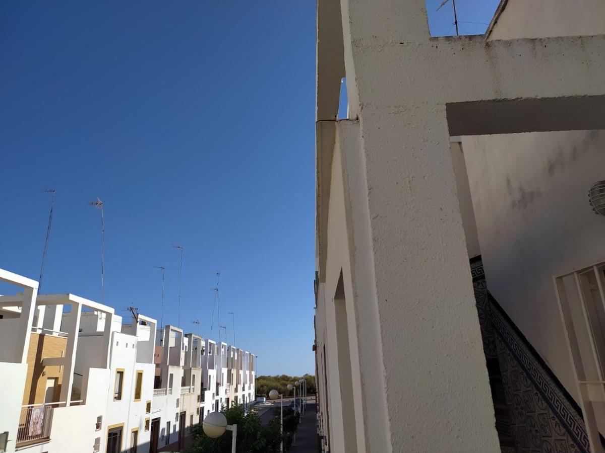 Chalet Adosado Con Azotea Andaluza Y Patio, Junto A La Playa Isla Cristina Eksteriør bilde