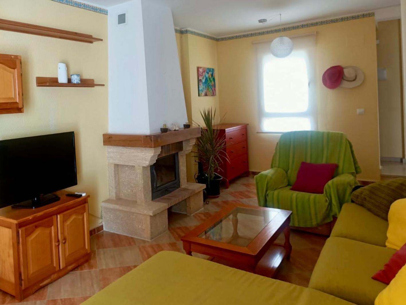 Chalet Adosado Con Azotea Andaluza Y Patio, Junto A La Playa Isla Cristina Eksteriør bilde